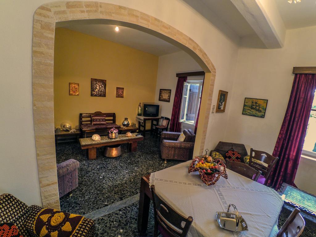 Venezian Castle House Apartment Kissamos Ngoại thất bức ảnh